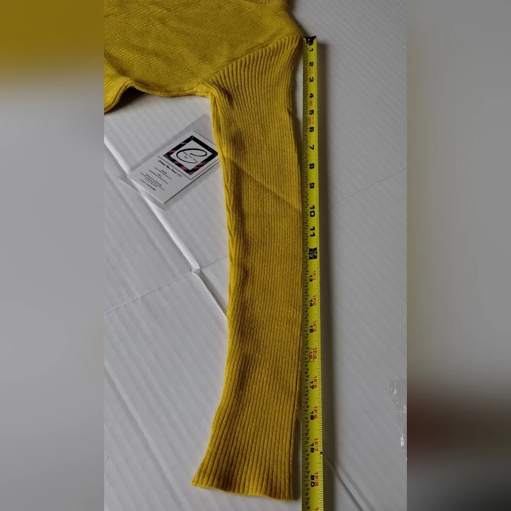 Long Sleeve Sweater - Picture 7 of 9